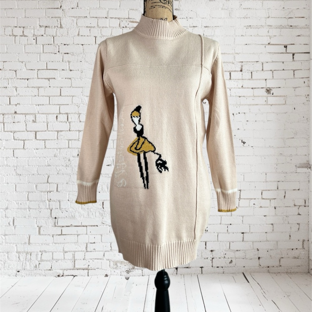 Adorable Cream Sweater with Artistic Design - Picture 2 of 13